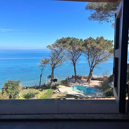 Villa Amalia Sul Mare เมสซีนา ภายนอก รูปภาพ